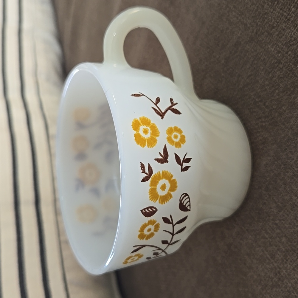 Vintage Termocrisa Milk Glass Mug with Gold and Brown Flowers - Coffee Mug - Hot